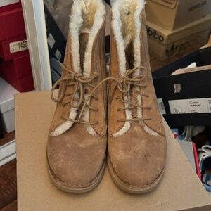 UGG Chestnut Suede Shearling Lace-Up Ankle Boots